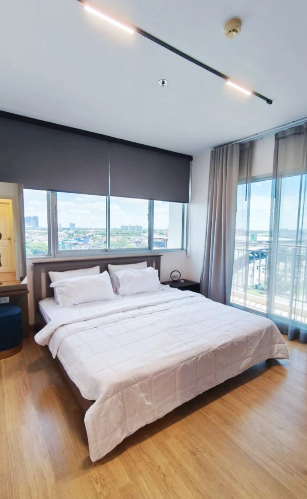 For rent: Supalai Vista, Pak Kret Intersection, 9th floor, corner room, spacious, complete facilities, you shouldn't miss it.