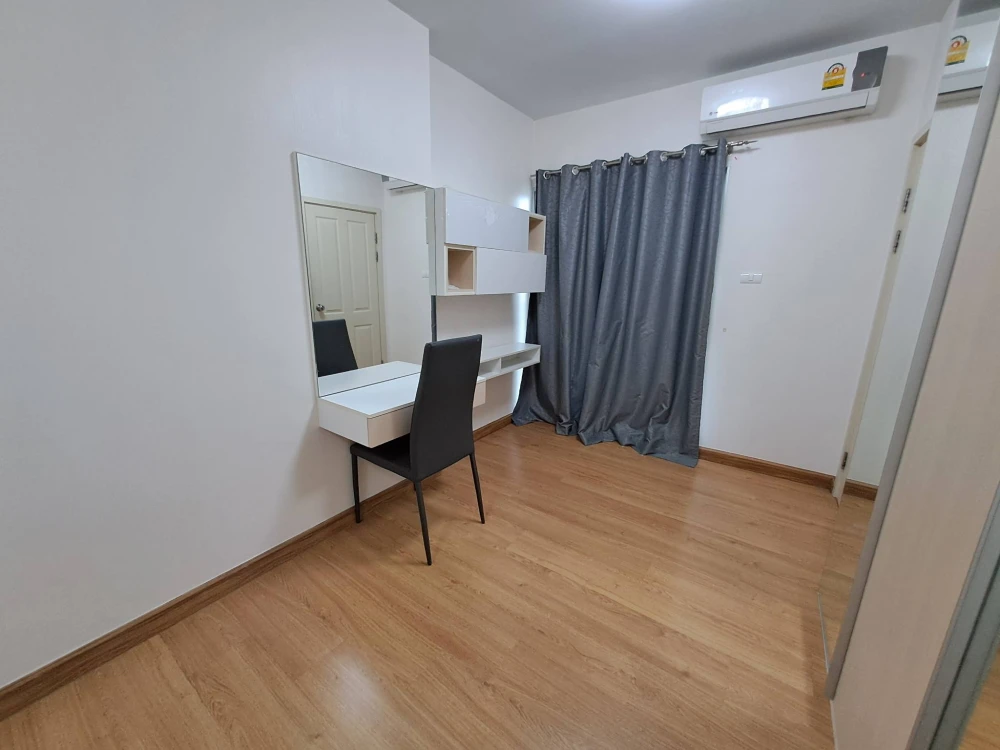 For rent: Supalai Vista, Pak Kret Intersection, spacious room, comfortable living, complete with furniture and appliances, ready to move in.