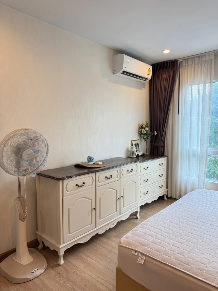 For rent: Supalai Wellington 2, 2nd floor, Building 4. Fully furnished, just move in with your luggage.