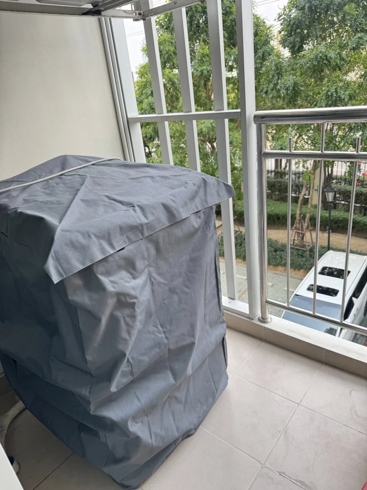 For rent: Supalai Wellington 2, 2nd floor, Building 4. Fully furnished, just move in with your luggage.