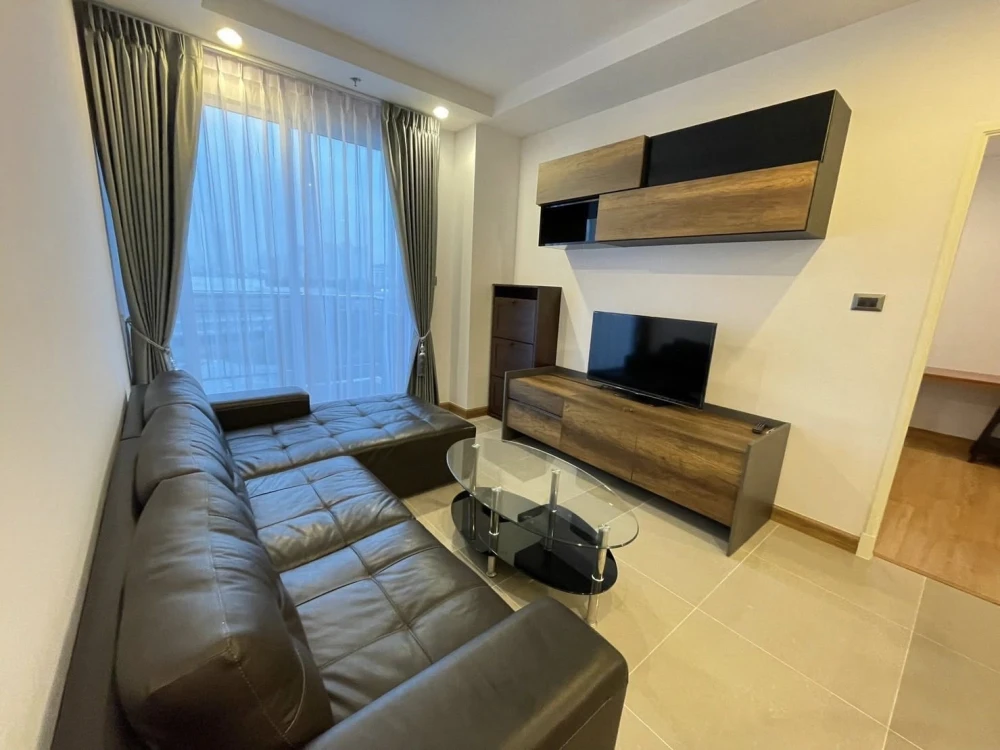 For rent Supalai Wellington, spacious room, large sofa, comfortable to sit on, fully decorated, hurry up and grab it.