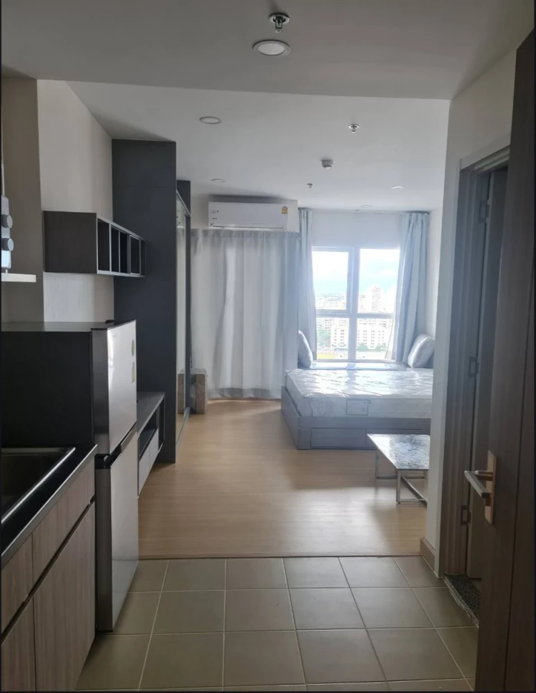 For rent: Supalai Veranda Ramkhamhaeng, 17th floor, view of Rajamangala Stadium, with gorgeous built-in furniture. Don't miss out!
