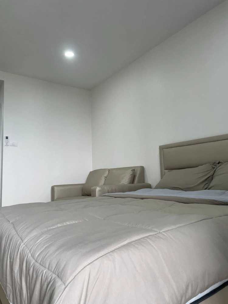 For rent: Supalai Veranda Ramkhamhaeng, 31st floor room, very high, with a clear, open city view, don't miss it.