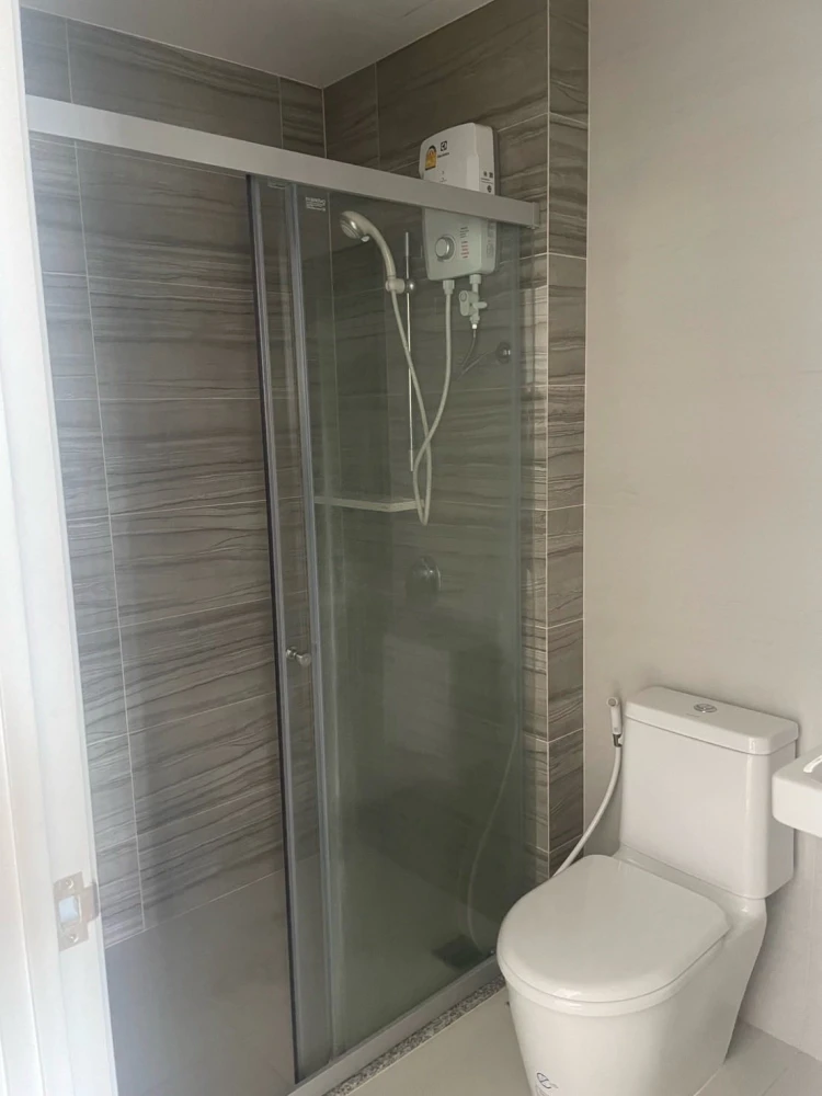 For rent: Supalai Veranda Ramkhamhaeng, high floor unit, very livable, fully furnished. Just bring your belongings and move in! Book now before it's t
