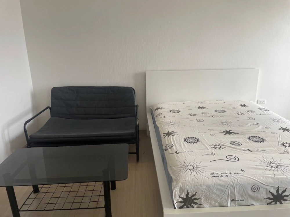 For rent: Supalai Veranda Ramkhamhaeng, high floor unit, very livable, fully furnished. Just bring your belongings and move in! Book now before it's t