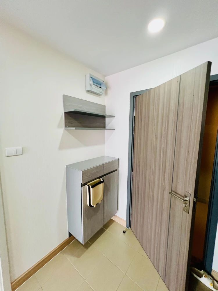 For rent Supalai Veranda Ramkhamhaeng, fully furnished room, simple style, high floor, beautiful city view, can't miss booking