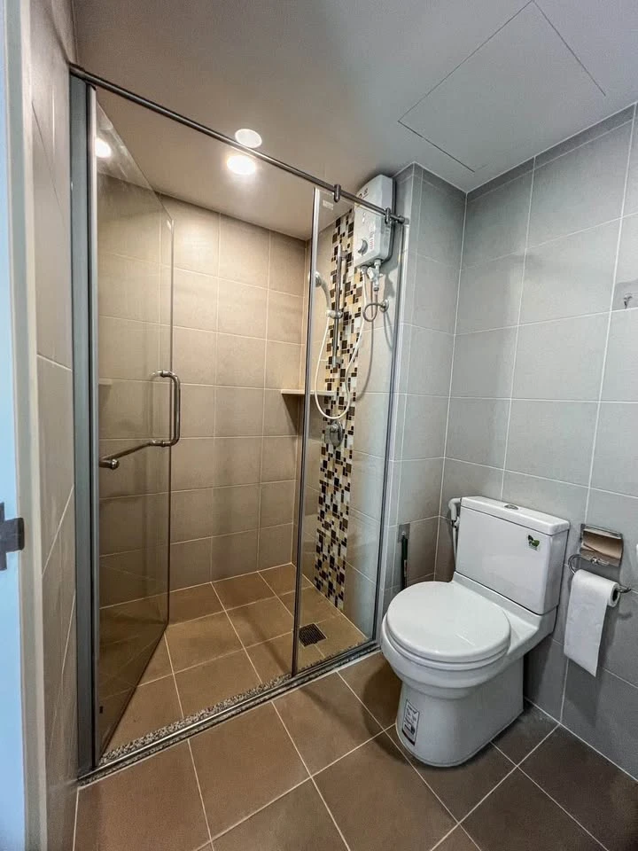 For rent Supalai Veranda Phasi Charoen Station, 21st floor, Building A, corner room, city view, no blocked view, interested, reserve now.