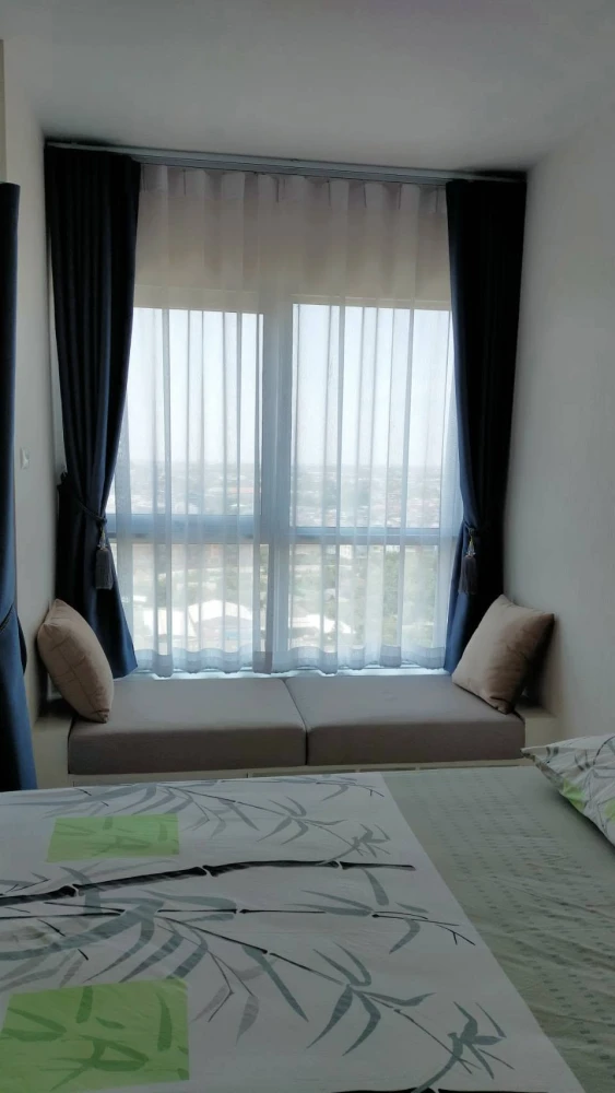 For Rent: Supalai Veranda Phasi Charoen Station. Beautiful, clean studio unit—ready for immediate move-in!