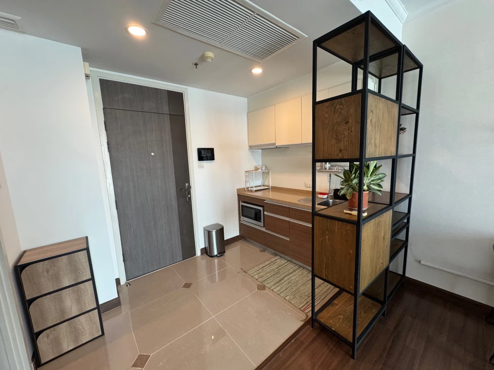For rent: Supalai Elite Sathorn-Suanplu, 8th floor, open view, fully furnished + electrical appliances, ready to move in