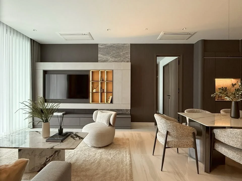 For rent: Supalai Icon Sathorn, high floor, 22nd floor, 3 bedrooms, 2 bathrooms, fully furnished, ready to move in.