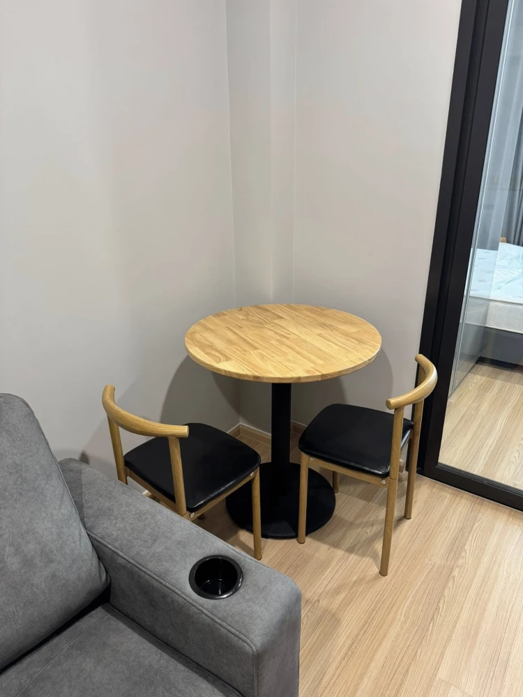 For rent: Skyrise Avenue Sukhumvit 64, 28 sq.m., 3rd floor, Building D. Fully furnished with all appliances; just bring your belongings and move in.