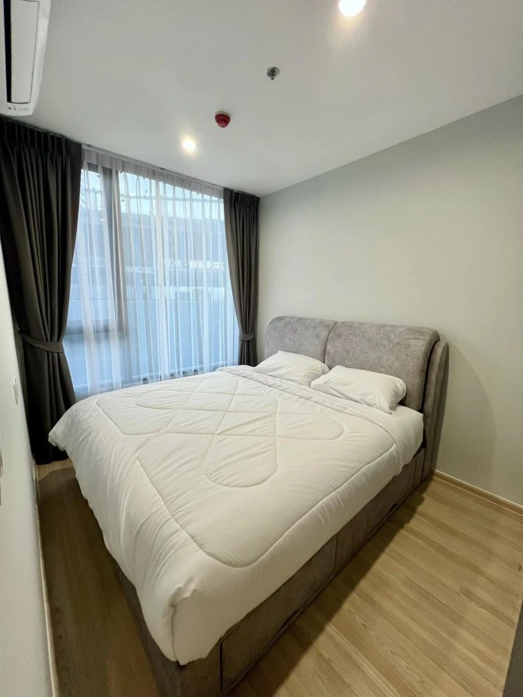 For rent: Skyrise Avenue Sukhumvit 64, high floor, great city view, minimalistic but beautiful, simple but livable.