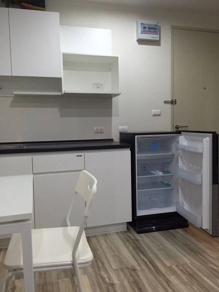 For rent: Sammakorn S9 Condominium, ready to move in, fully furnished, book now.