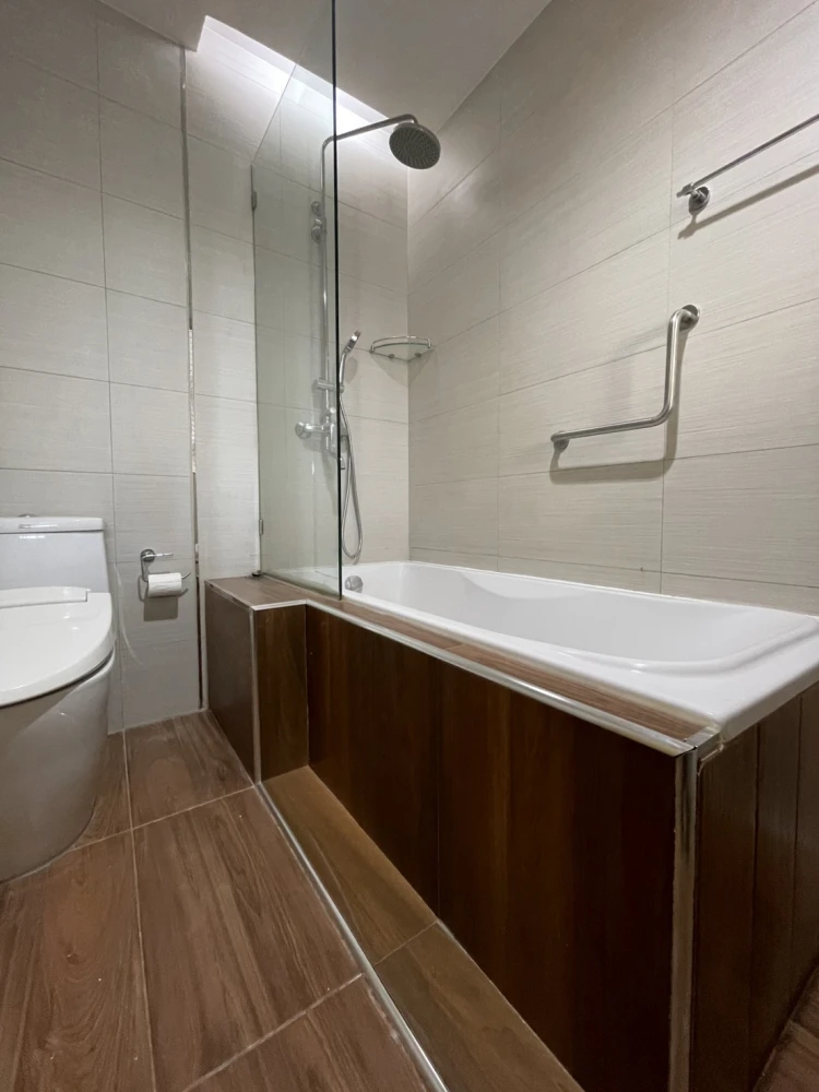 For rent, Siri at Sukhumvit, fully furnished. Complete electrical appliances. Hurry up to reserve. Don't wait.
