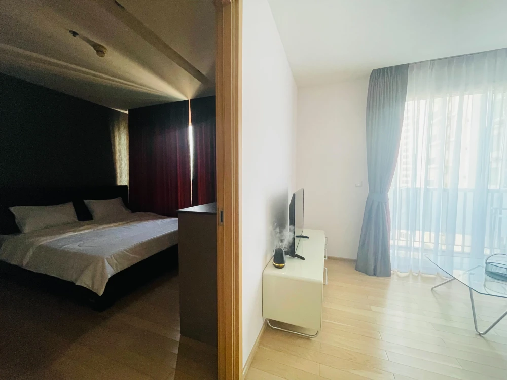 For rent, Siri at Sukhumvit, fully furnished. Complete electrical appliances. Hurry up to reserve. Don't wait.
