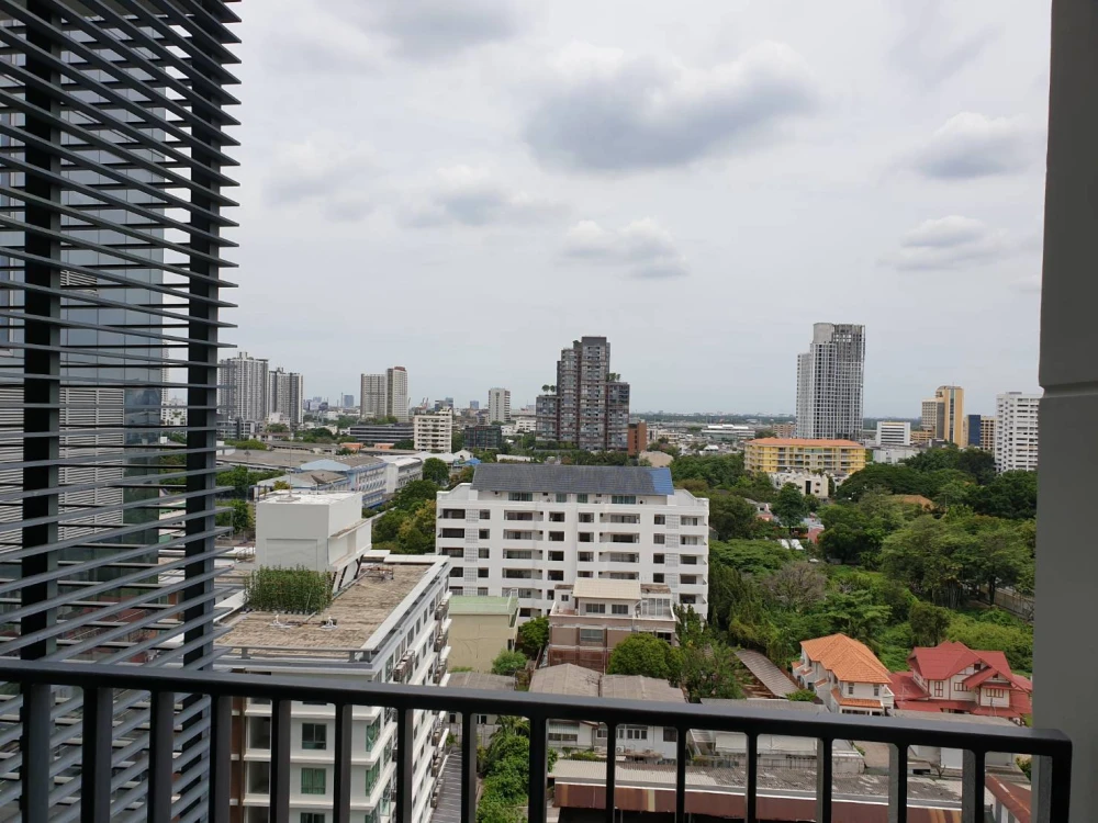 For rent: Siri at Sukhumvit, elegant and stylish. Book now!!