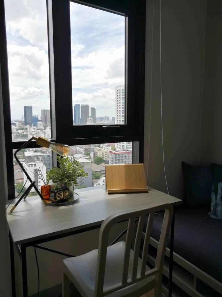 Studio apartment for rent at Chapter One Midtown Ladprao 24, fully furnished. Don't miss out!