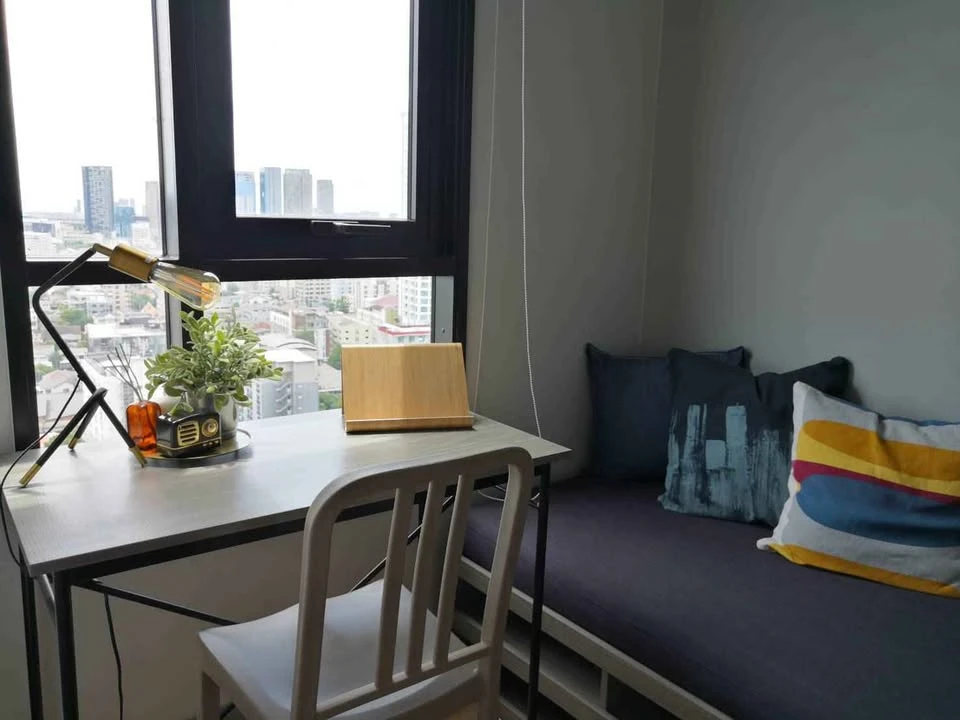 Studio apartment for rent at Chapter One Midtown Ladprao 24, fully furnished. Don't miss out!