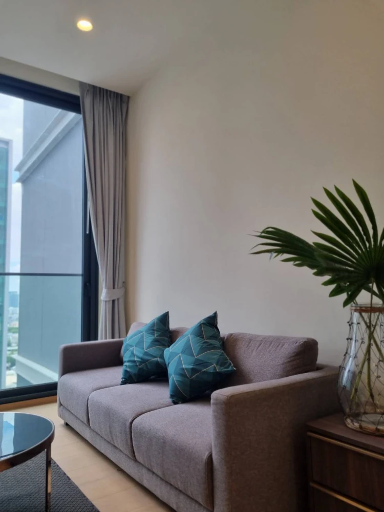 For rent: Anil Sathorn 12. Beautiful, ready-to-move-in unit. Book now!!