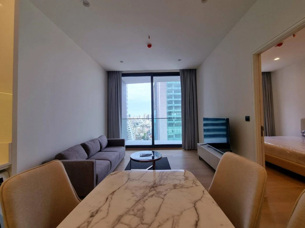 For rent: Anil Sathorn 12. Beautiful, ready-to-move-in unit. Book now!!