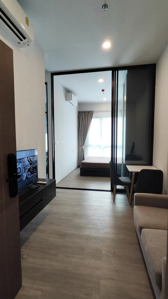 For rent: Origin Plug & Play Ramintra, 3-meter high ceiling, airy and comfortable, fully furnished, ready to move in
