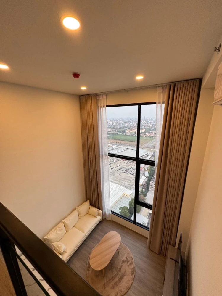 For rent: Origin Plug and Play Nonthaburi Station, 29th floor, corner room, best view. I tell you, you must not miss it.