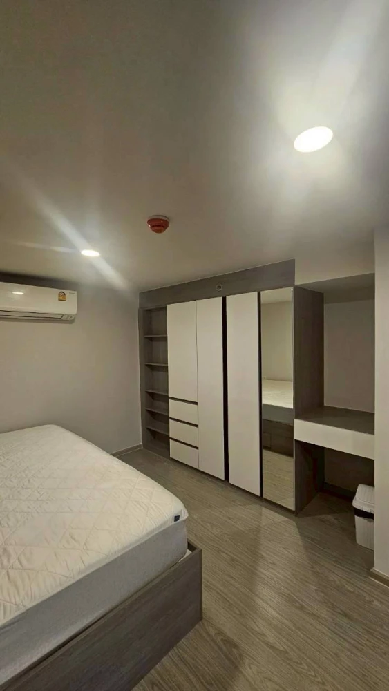 For rent: Origin Plug & Play Ramkhamhaeng Triple Station.