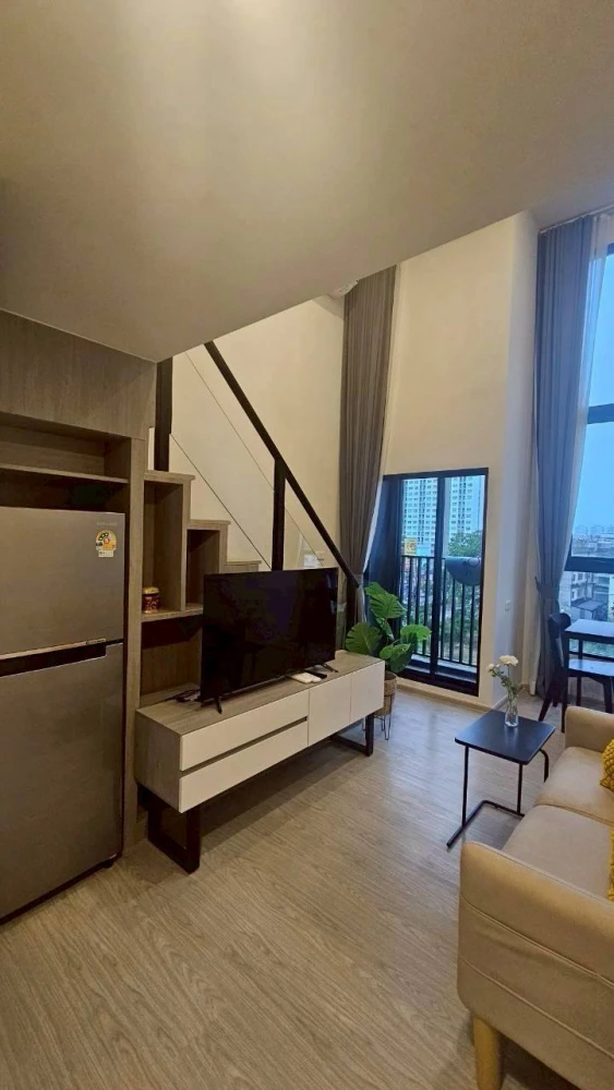 For rent: Origin Plug & Play Ramkhamhaeng Triple Station.