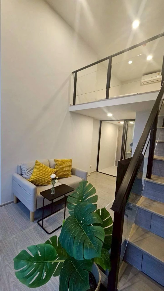 For rent: Origin Plug & Play Ramkhamhaeng Triple Station.