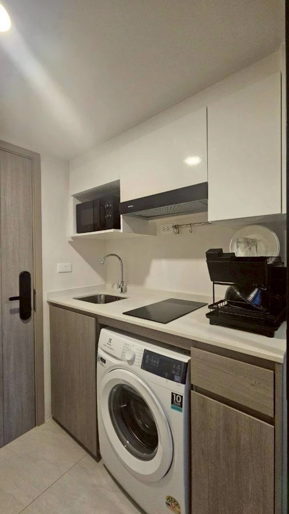 For rent: Origin Plug & Play Ramkhamhaeng Triple Station.