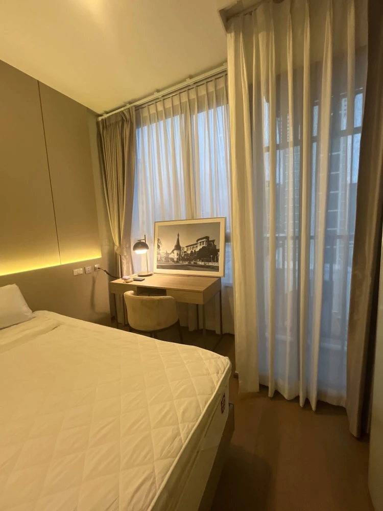 For rent: Origin Phaya Thai. The room is equipped with home automation and fully furnished. Ready to move in.