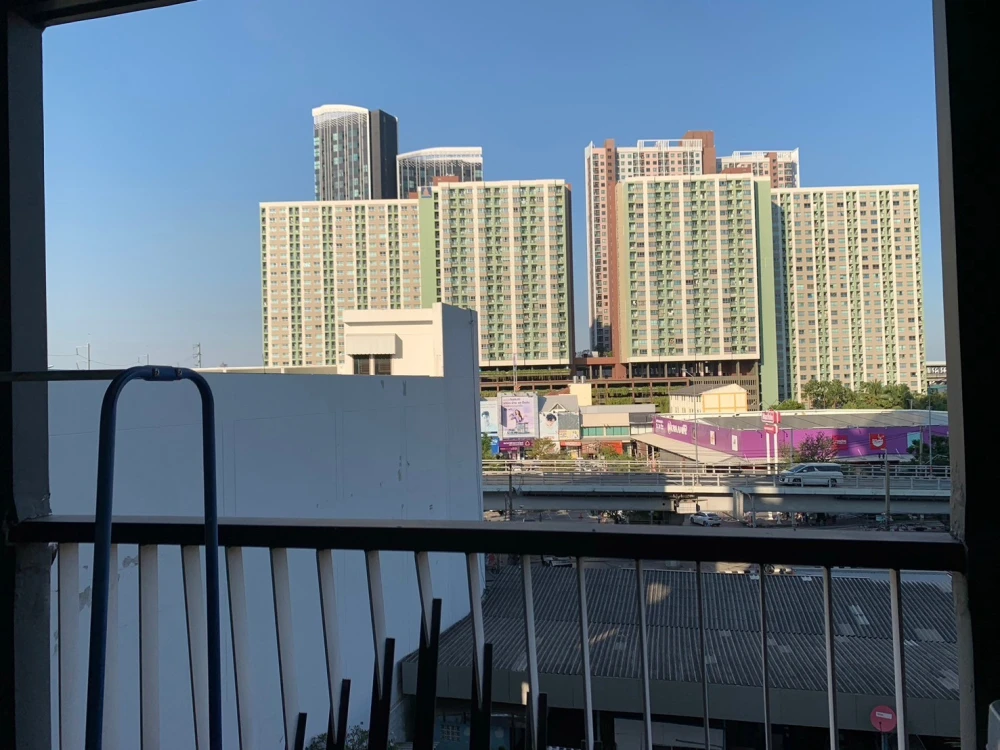 ให้เช่า อัสสกาญจน์เพลส ศรีนครินทร์ สิ่งอำนวยความสะดวกในห้องครบเซต พร้อมเข้าอยู่แล้วจ้า