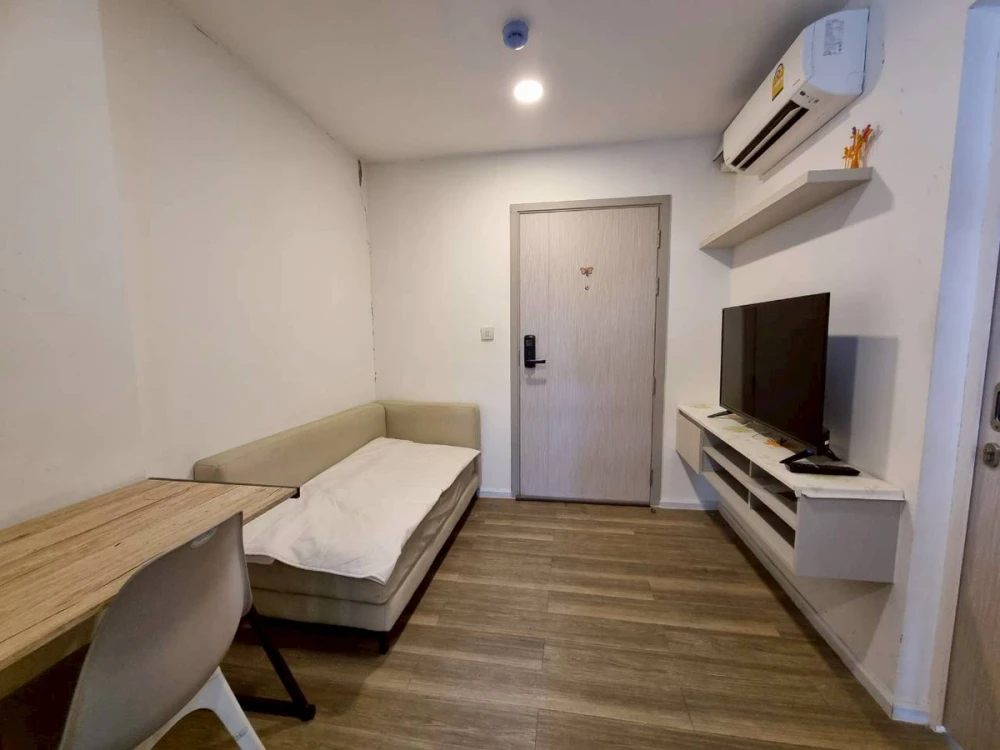 For rent: Kensington Kaset Campus. Nice room, fully furnished with appliances. Affordable price. You definitely don't want to miss this!