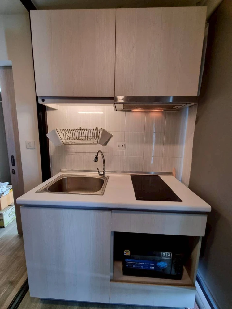 For rent: Kensington Kaset Campus. Nice room, fully furnished with appliances. Affordable price. You definitely don't want to miss this!