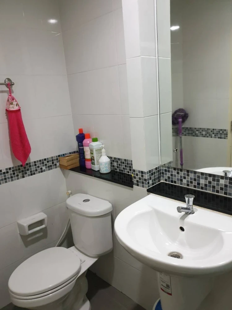 For rent!! Kensington Bearing, 7th floor, beautiful room, fully furnished, ready to move in, don't miss it!!