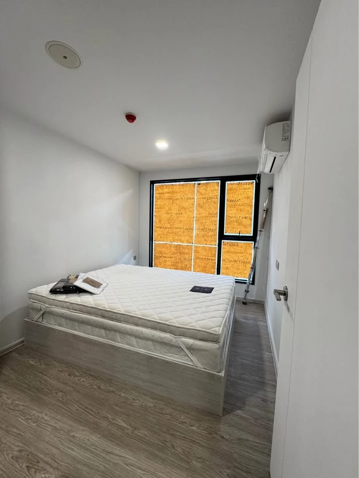 For rent: Cave Seed Kaset, same building as the common area, one bed extra room, swimming pool view. You will regret it if you miss it.