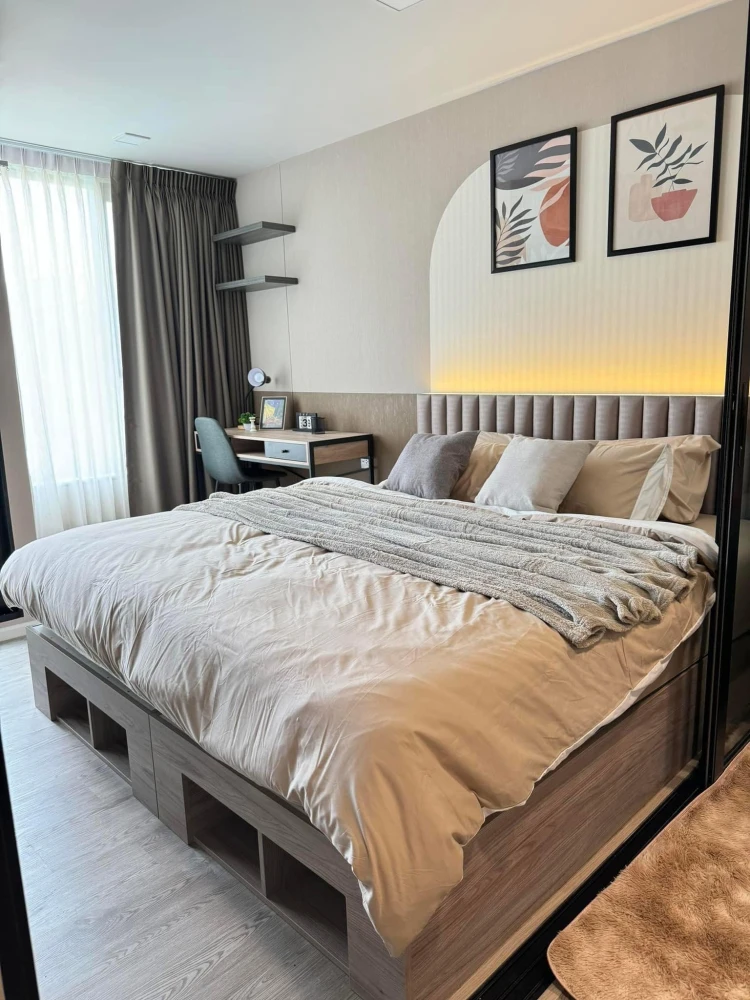 For rent, Cave Town Colony, 7th floor, high floor, swimming pool view. Comes with complete decorations. Book now, don't miss out.