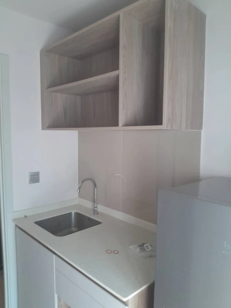 For rent: Cave Town Colony, Building D, 6th floor, fully furnished with electrical appliances, washing machine included, ready to move in.