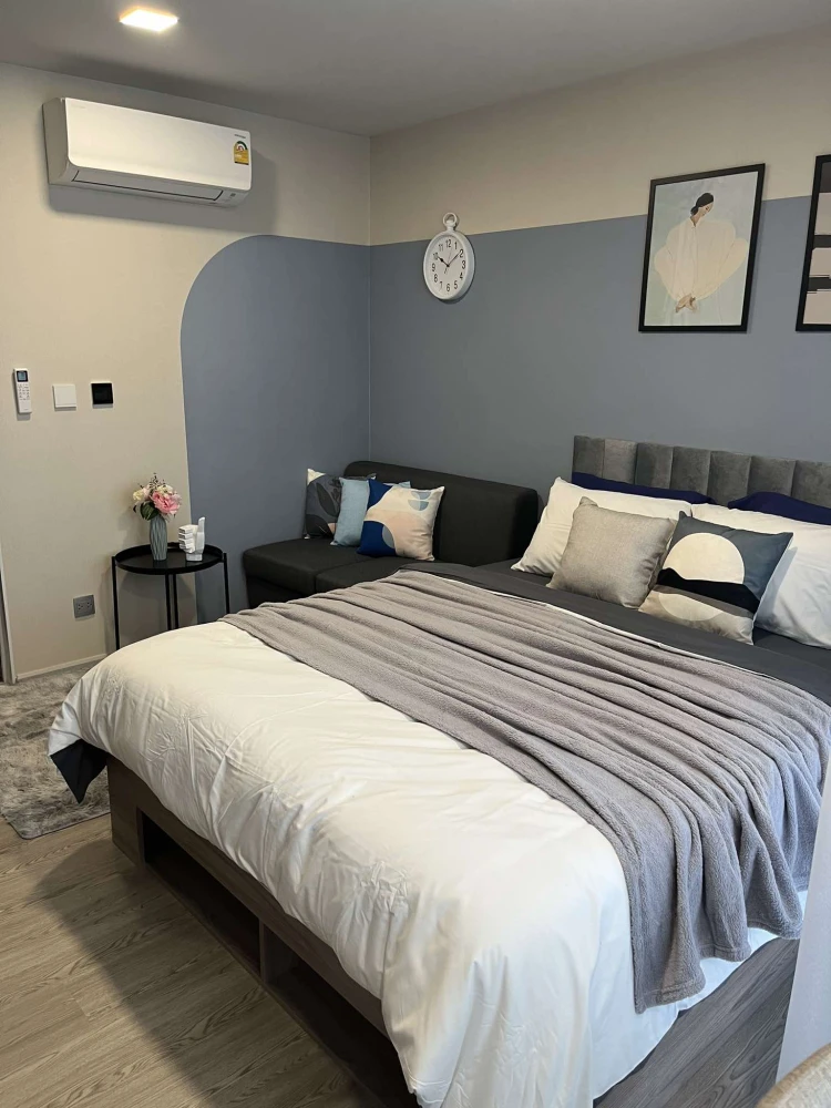 For rent: Cave Town Island, 5th floor, beautifully decorated room, ready to live in, fully furnished. You shouldn't miss it.