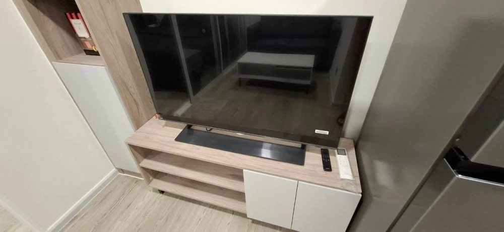 For rent: Cave Town Island, Building D, 7th floor. Beautiful pool view, great atmosphere, cool breeze. Book now before it's too late!
