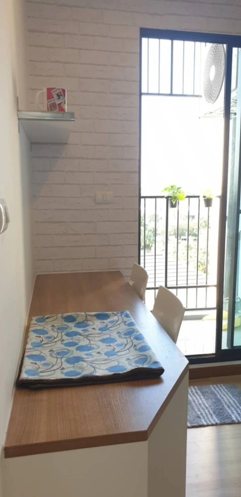For rent J Condo Sathorn-Kalapaphruek. room ready Comes with full facilities I was told that I had to reserve quickly.