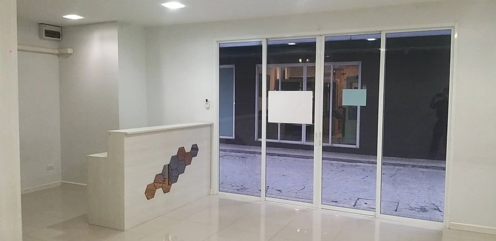 For rent!! JW Condo @ Don Mueang, 1st floor, Building C, beautiful room, ready to move in immediately. Reserve now!!