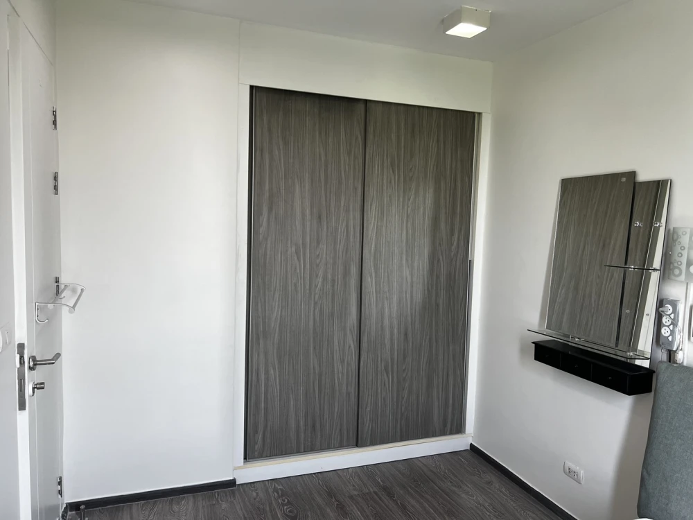 For rent: Condominium at Cell Ratthanathibet. Ready to move in, fully furnished. Affordable price. Book now before it's too late!