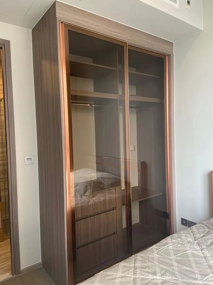 For rent Celes Asoke, beautiful and luxurious room. Inside the built-in premium grade Comes with a great view. Book now. Hurry up.