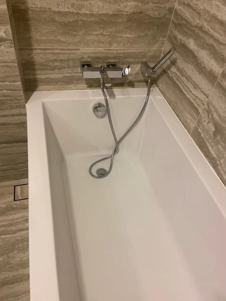 For rent Celes Asoke, beautiful and luxurious room. Inside the built-in premium grade Comes with a great view. Book now. Hurry up.