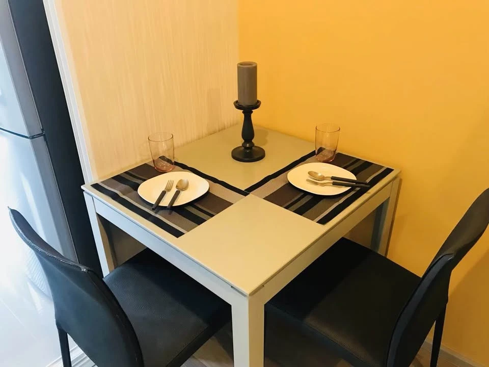 For rent, Centric Ratchada-Huay Kwang, 17th floor, comes with complete facilities. Not booking is a big mistake.