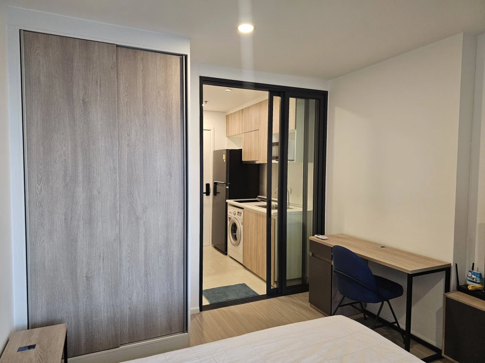 For rent: Denim Chatuchak, 8th floor. Fully furnished and ready to move in!