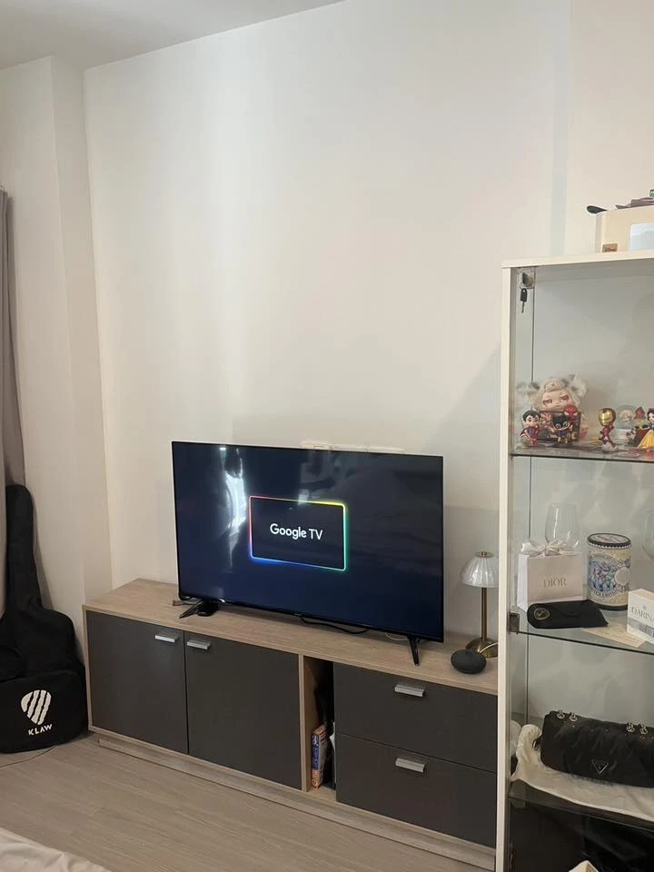 For rent: Denim Chatuchak Studio room, 3rd floor, Building C, fully furnished and equipped with electrical appliances. You must get it!!