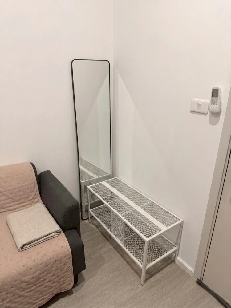 For rent: The La Pise Charan 81. Clearly separated areas, unobstructed view towards the BTS Skytrain. Fully furnished with appliances. Ready to move i