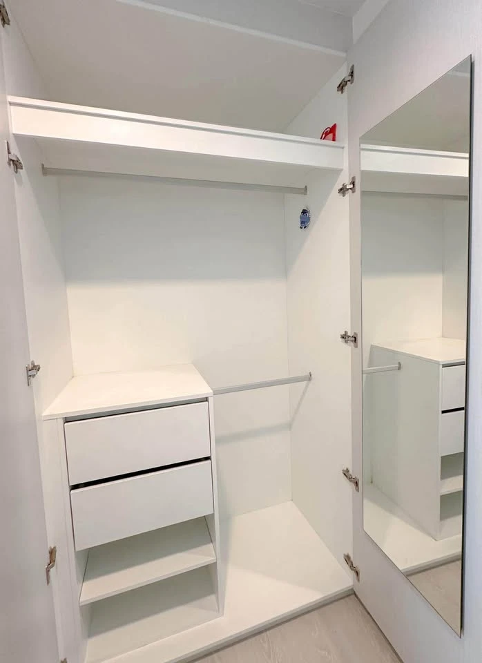 For rent: The Kit Plus Phahonyothin-Khukot Phase 1, Building A. Fully furnished with appliances. Ready to move in.